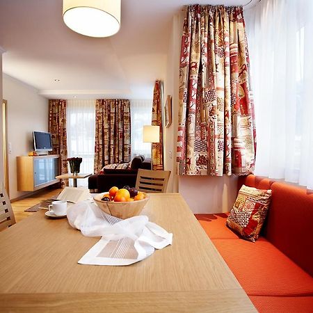 Sonnblick Apartments Und Zimmer - Nationalpark Sommercard Inklusive Hollersbach im Pinzgau Buitenkant foto